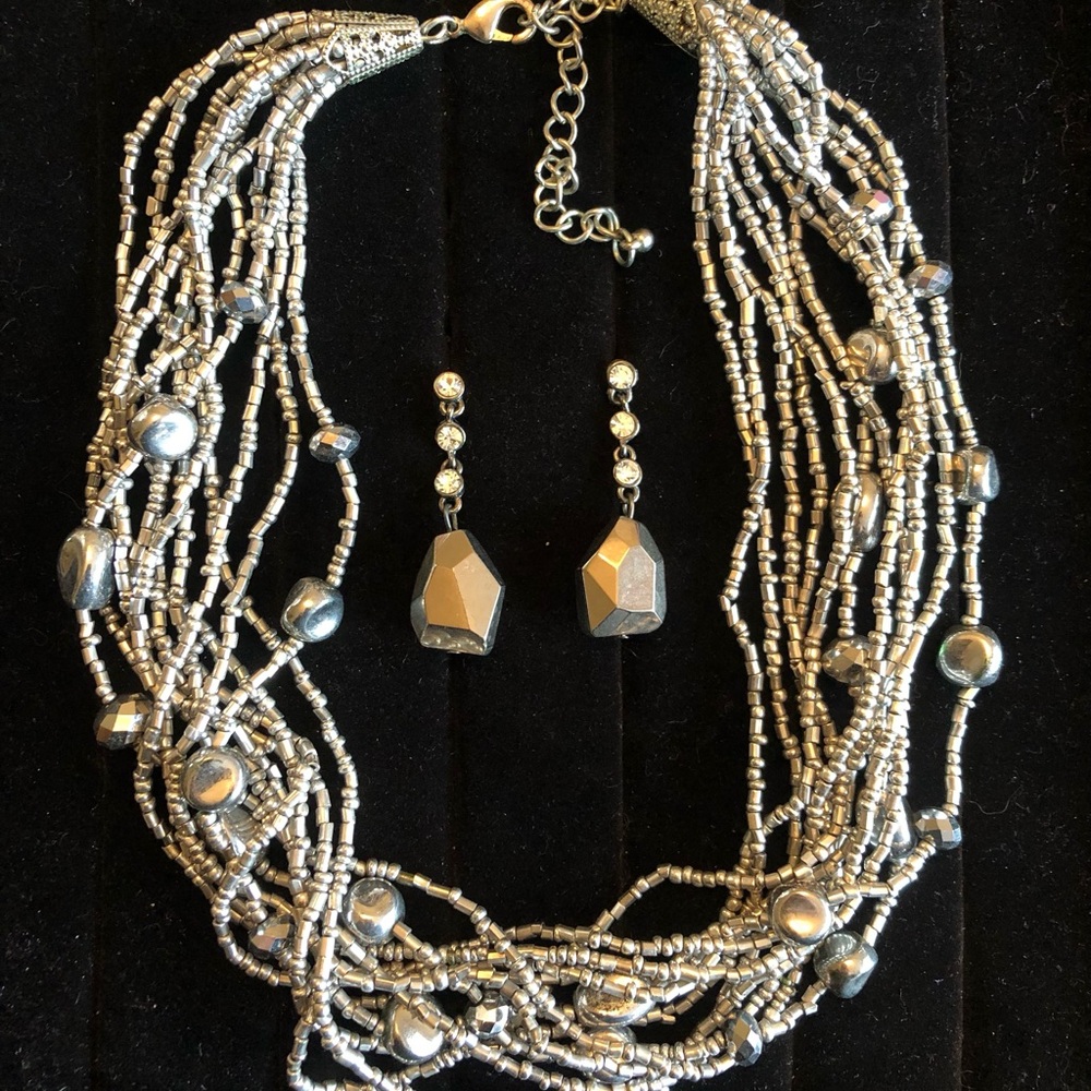 Elegant Silver Beaded Necklace and Stud Earring Set- Vintage